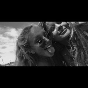 Meet your Posher, Georgia